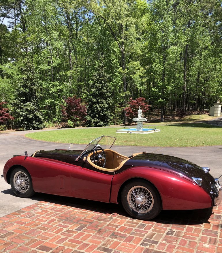 Jaguar-Xk120-1952-Burgundy-Tan