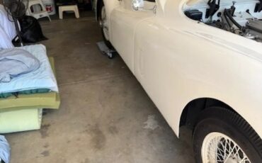 Jaguar-Xk140-1956-White-Tan-16