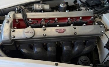 Jaguar-Xk140-1956-White-Tan-9