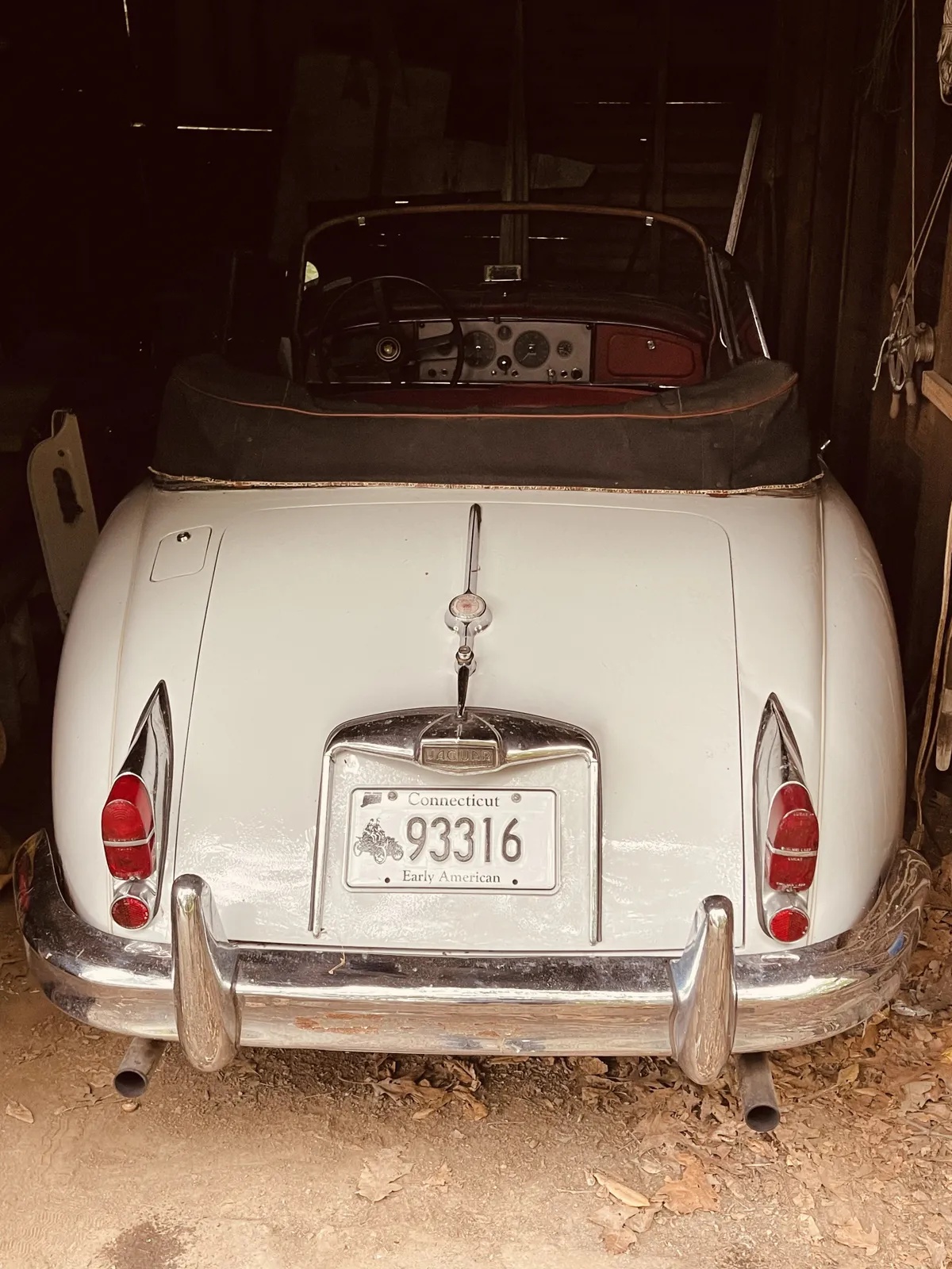 Jaguar-Xk150-1960-Olde-English-White-Red-6