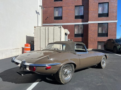 Jaguar-Xke-1971-Brown-Tan-3