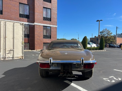 Jaguar-Xke-1971-Brown-Tan-4