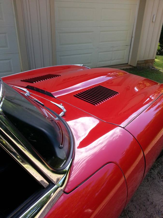 Jaguar-e-type-1968-red-4