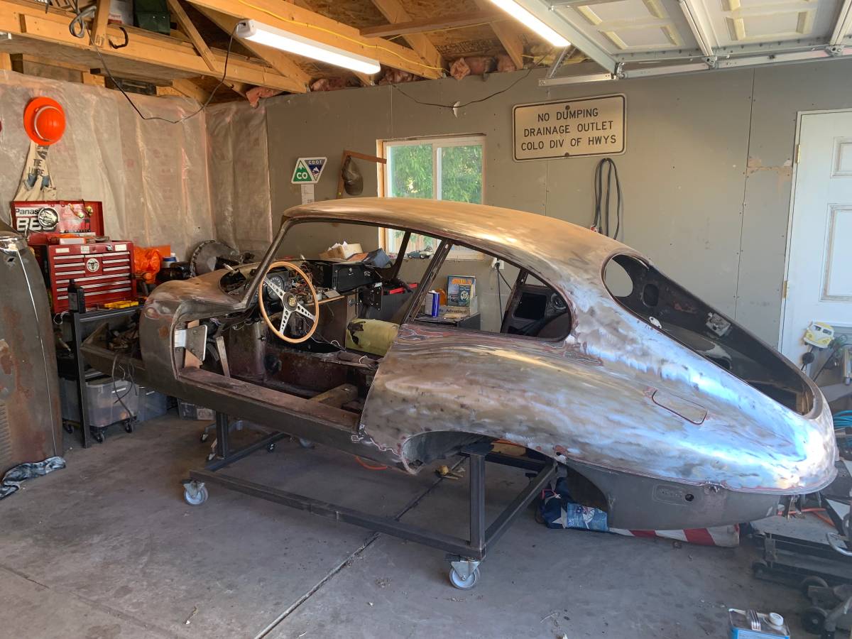 Jaguar-e-type-1970-1