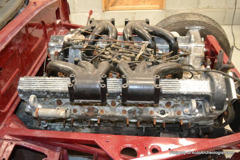 Jaguar-e-type-coupe-1972-red-6