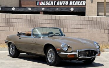 Jaguar-e-type-low-miles-1972-2