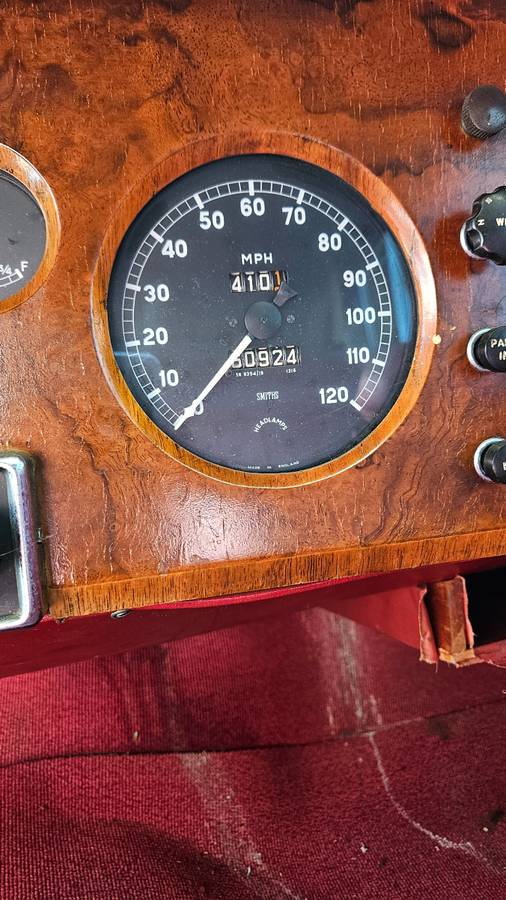 Jaguar-mark-ix-1960-10