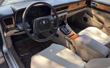 Jaguar-vanden-plas-1988-14