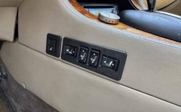 Jaguar-vanden-plas-1988-21