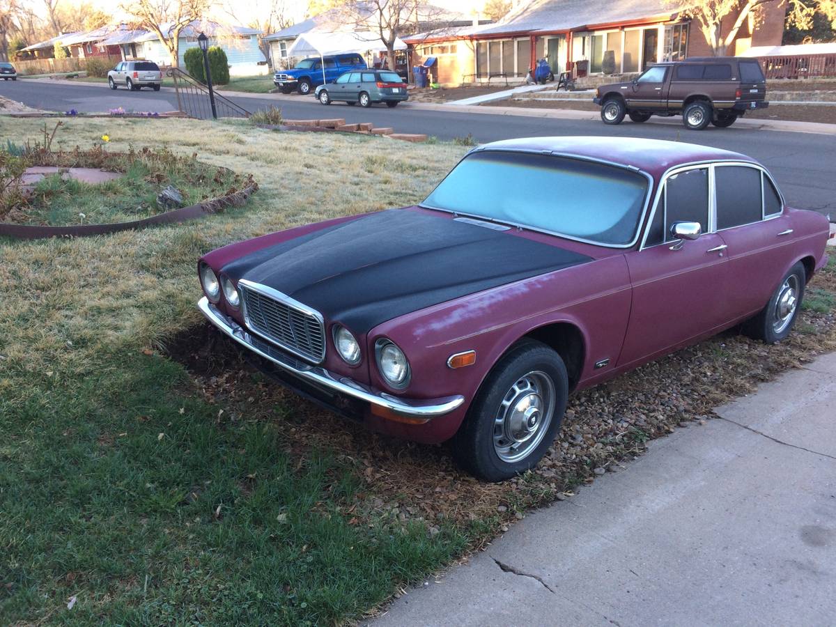 Jaguar-xj-12-1974-28