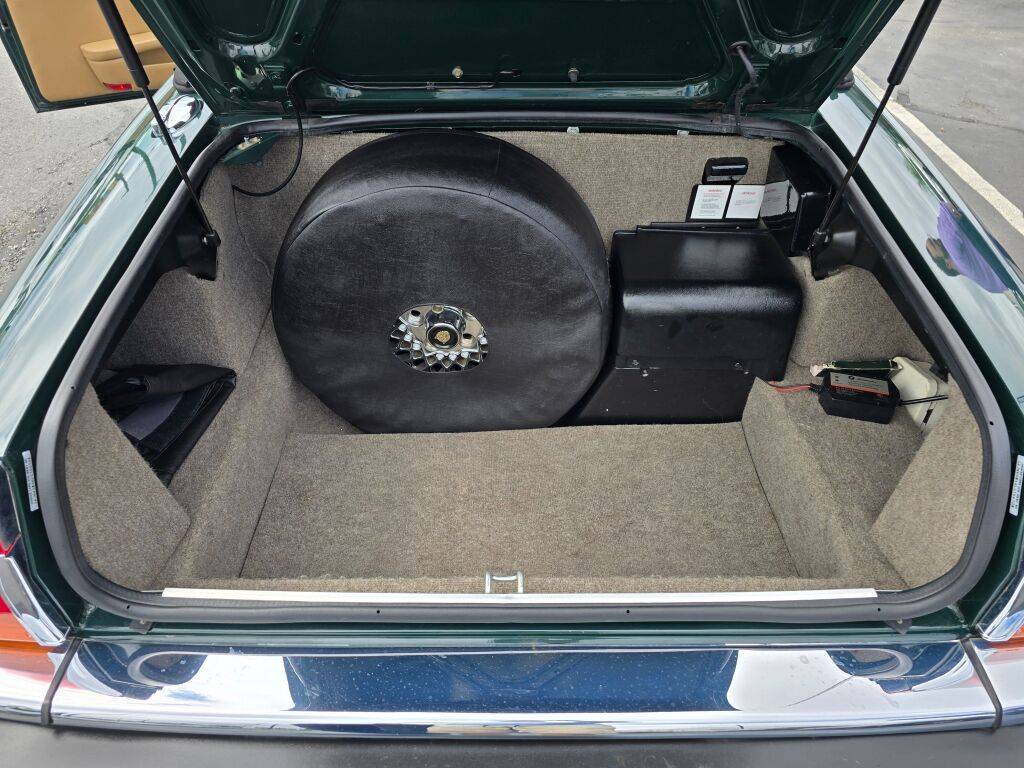Jaguar-xj-series-xjs-1990-green-142