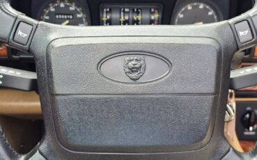 Jaguar-xj-series-xjs-1990-green-16