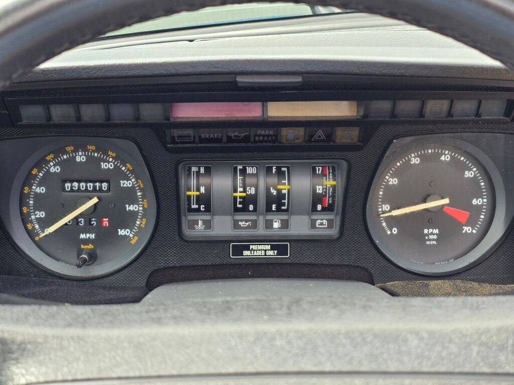 Jaguar-xj-series-xjs-1990-green-17