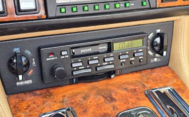 Jaguar-xj-series-xjs-1990-green-20