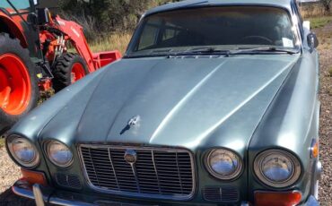 Jaguar-xj6-1970
