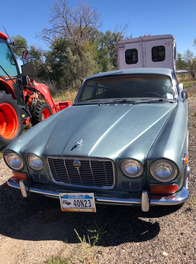 Jaguar-xj6-1970