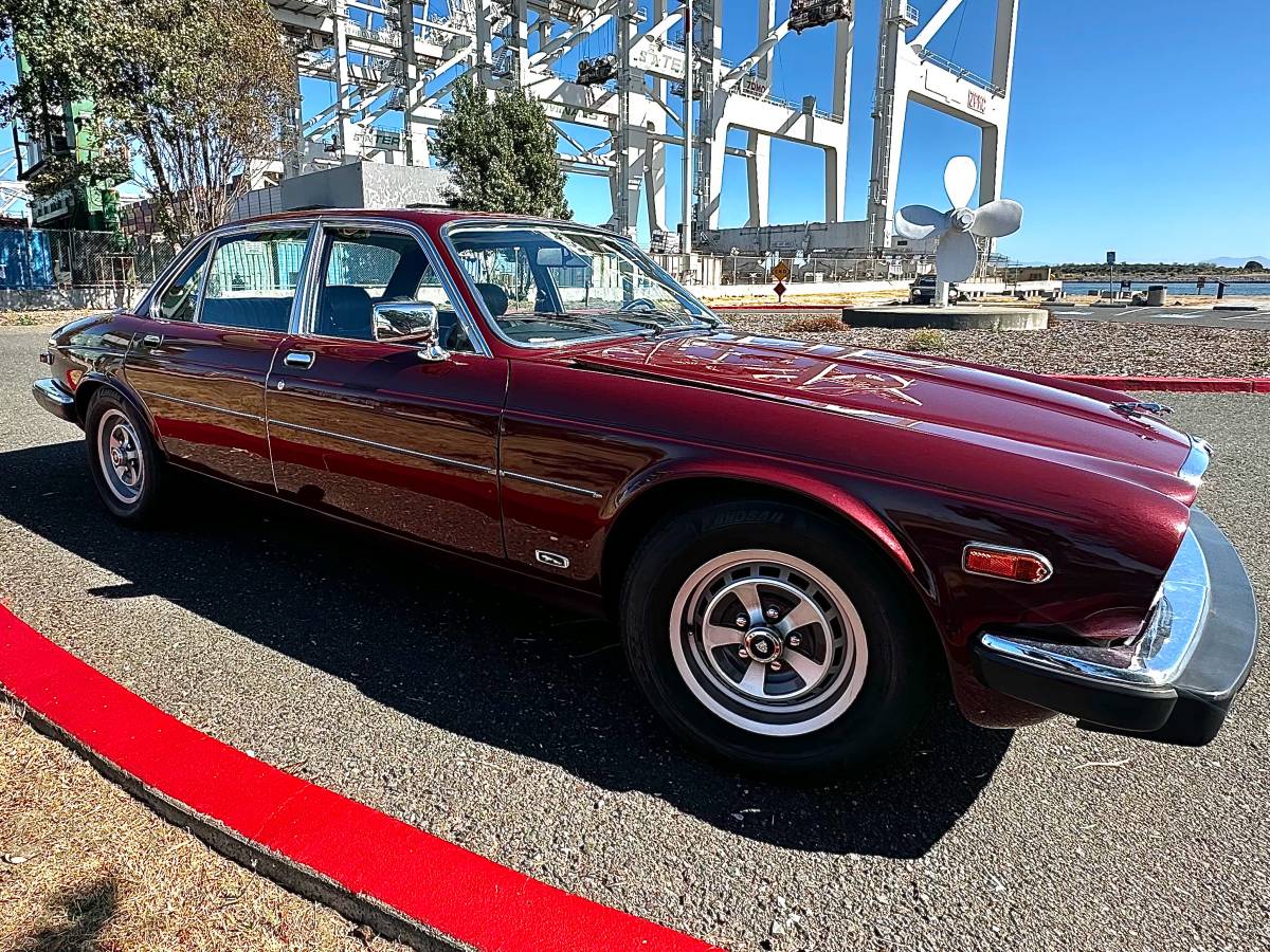 Jaguar-xj6-1984-red-11