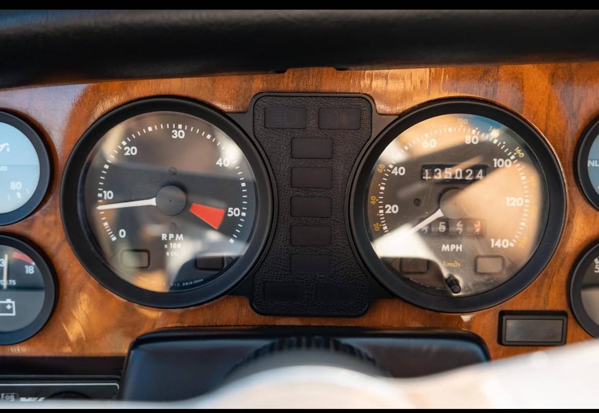 Jaguar-xj6-1986-black-7