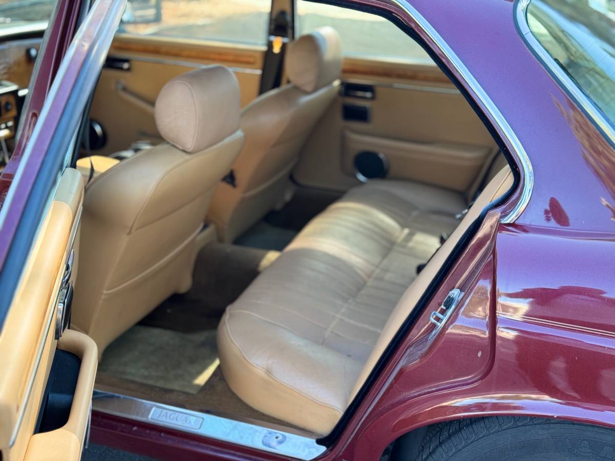 Jaguar-xj6-1986-red-12