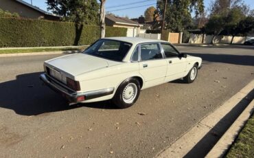 Jaguar-xj6-1988-2