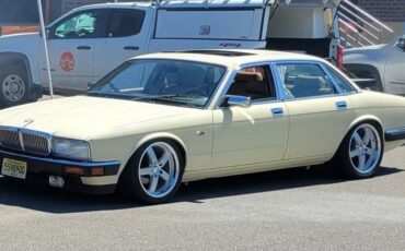 Jaguar-xj6-1991-1