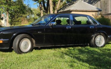 Jaguar-xj6-1993-black-1