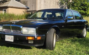 Jaguar-xj6-1993-black-17