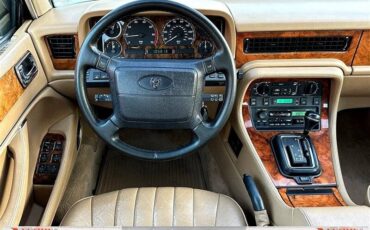 Jaguar-xj6-1993-white-12