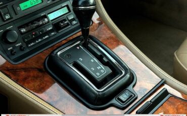 Jaguar-xj6-1993-white-19