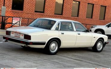 Jaguar-xj6-1993-white-8