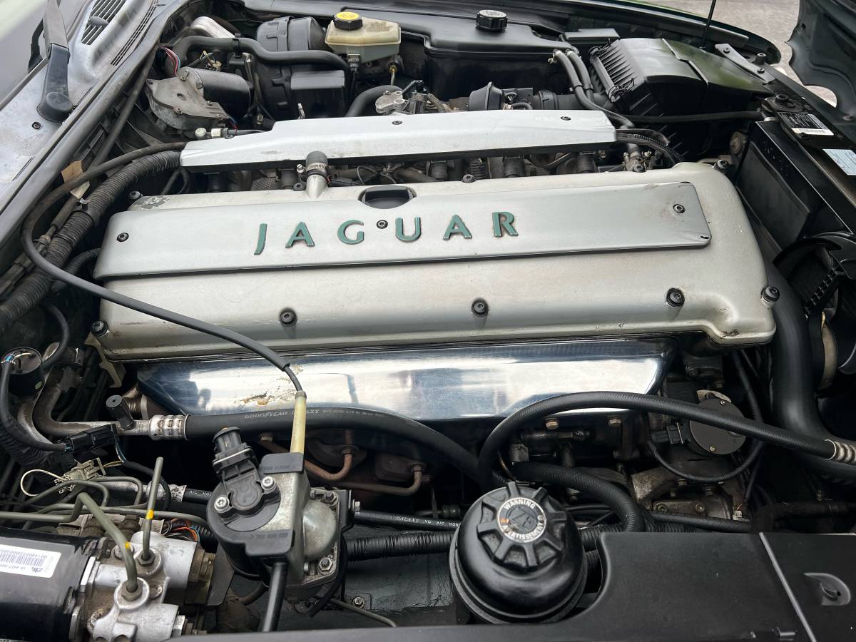 Jaguar-xj6-sovereign-1995-green-8