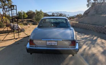 Jaguar-xj6-vanden-plas-1987-silver-6