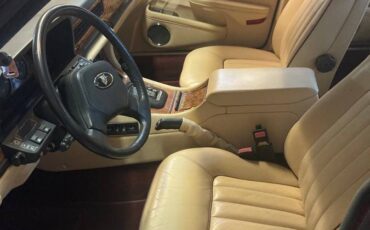 Jaguar-xj6-vanden-plas-majestic-1989-red-4