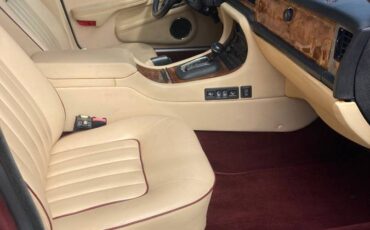Jaguar-xj6-vanden-plas-majestic-1989-red-6