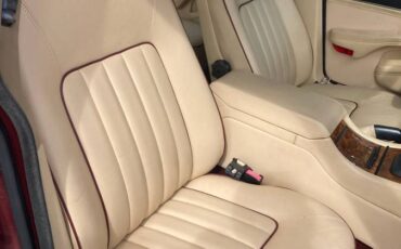 Jaguar-xj6-vanden-plas-majestic-1989-red-7