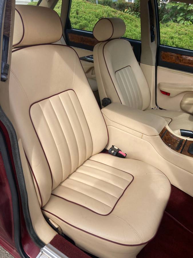 Jaguar-xj6-vanden-plas-majestic-1989-red-7