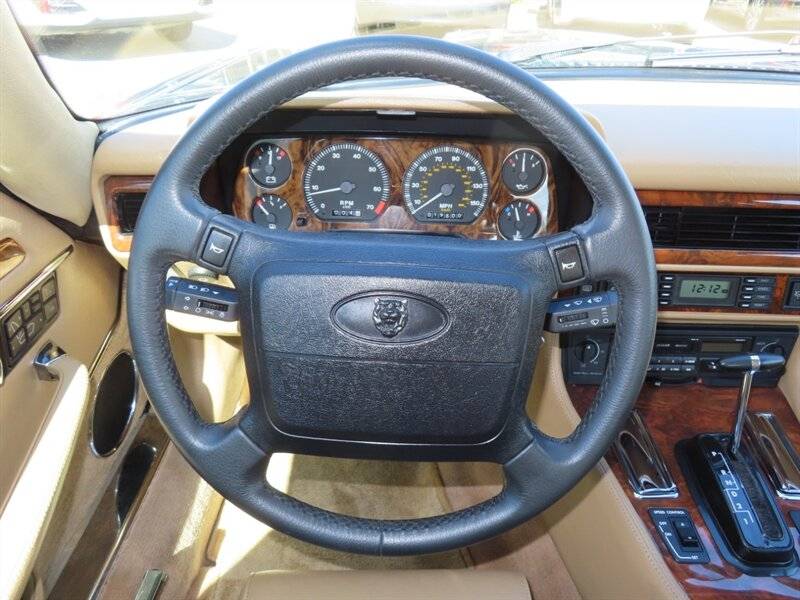 Jaguar-xj8-xjs-1992-silver-14