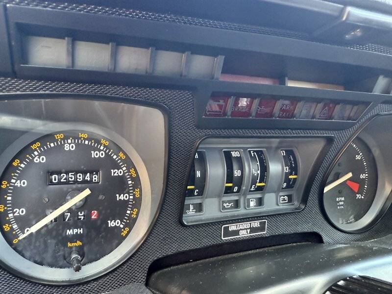 Jaguar-xjs-1987-10