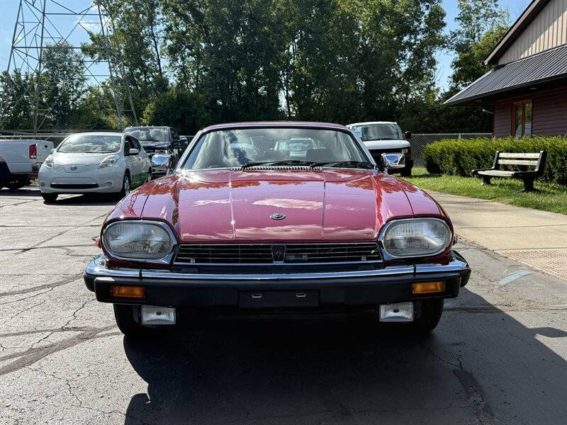 Jaguar-xjs-1987-4
