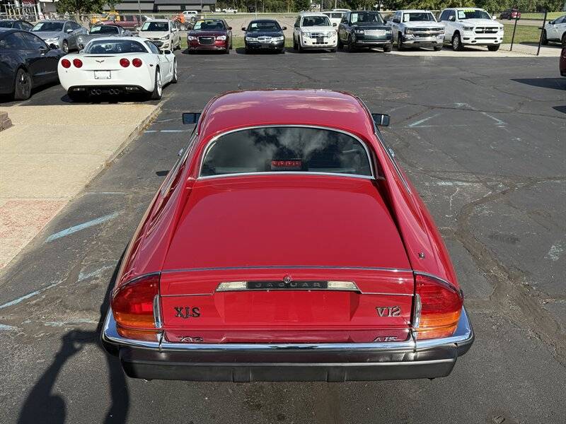 Jaguar-xjs-1987-5