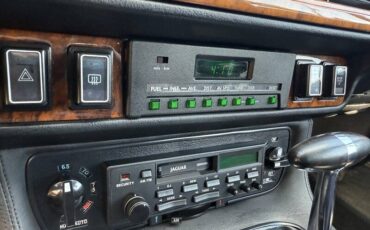 Jaguar-xjs-1987-9