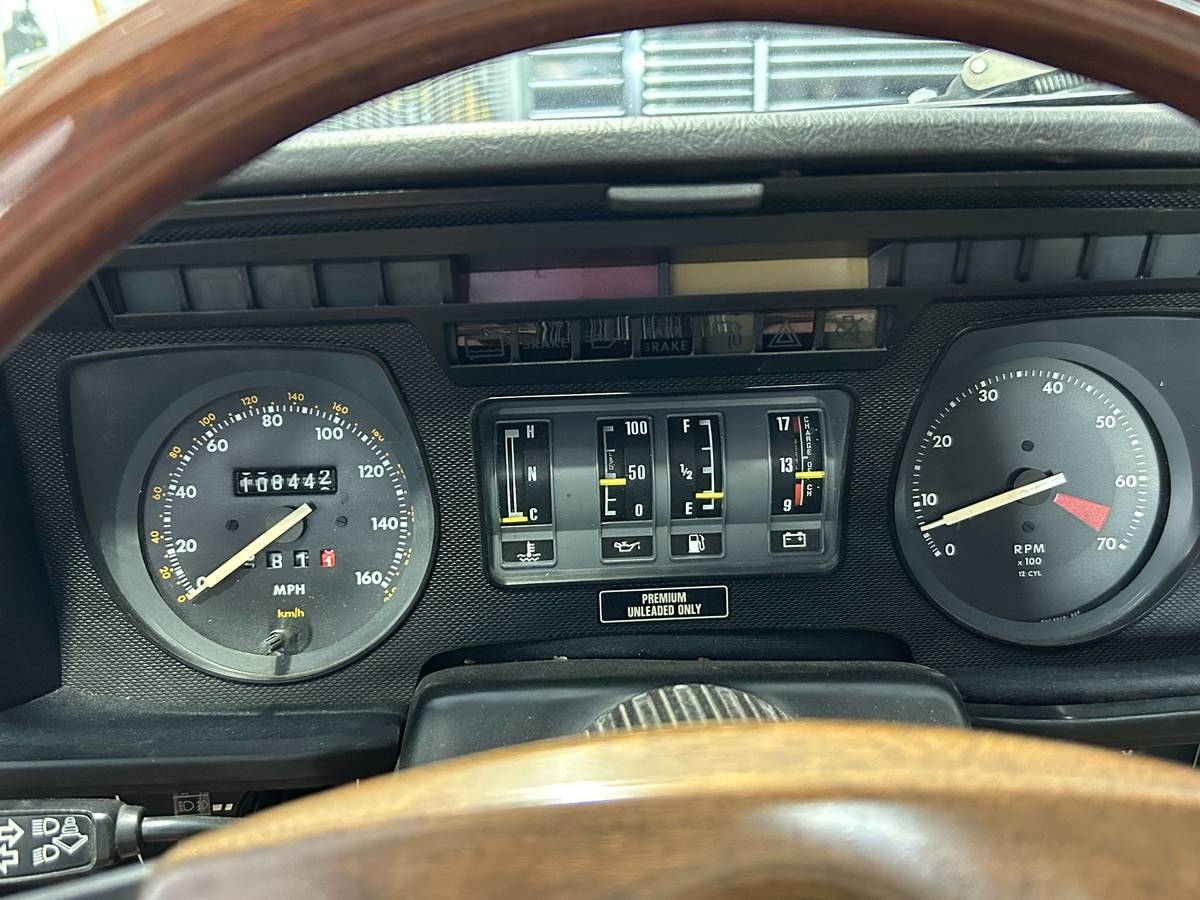 Jaguar-xjs-1989-black-3