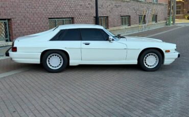Jaguar-xjs-classic-collection-coupe-1991-white-1