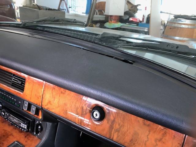 Jaguar-xjs-convertible-1989-13