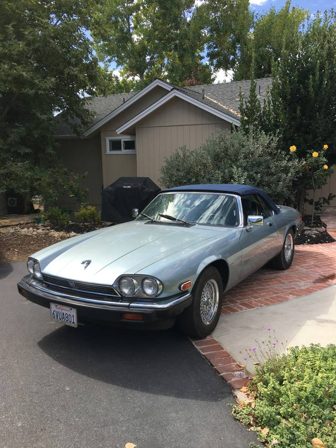 Jaguar-xjs-convertible-1989-17