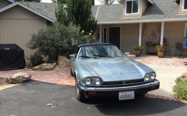 Jaguar-xjs-convertible-1989-18