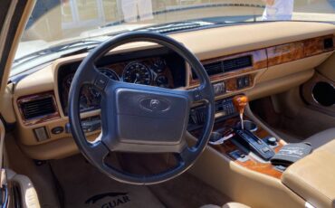 Jaguar-xjs-convertible-1995-white-3