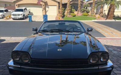 Jaguar xjs rouge 1991