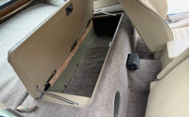 Jaguar-xjs-rouge-1991-custom-9