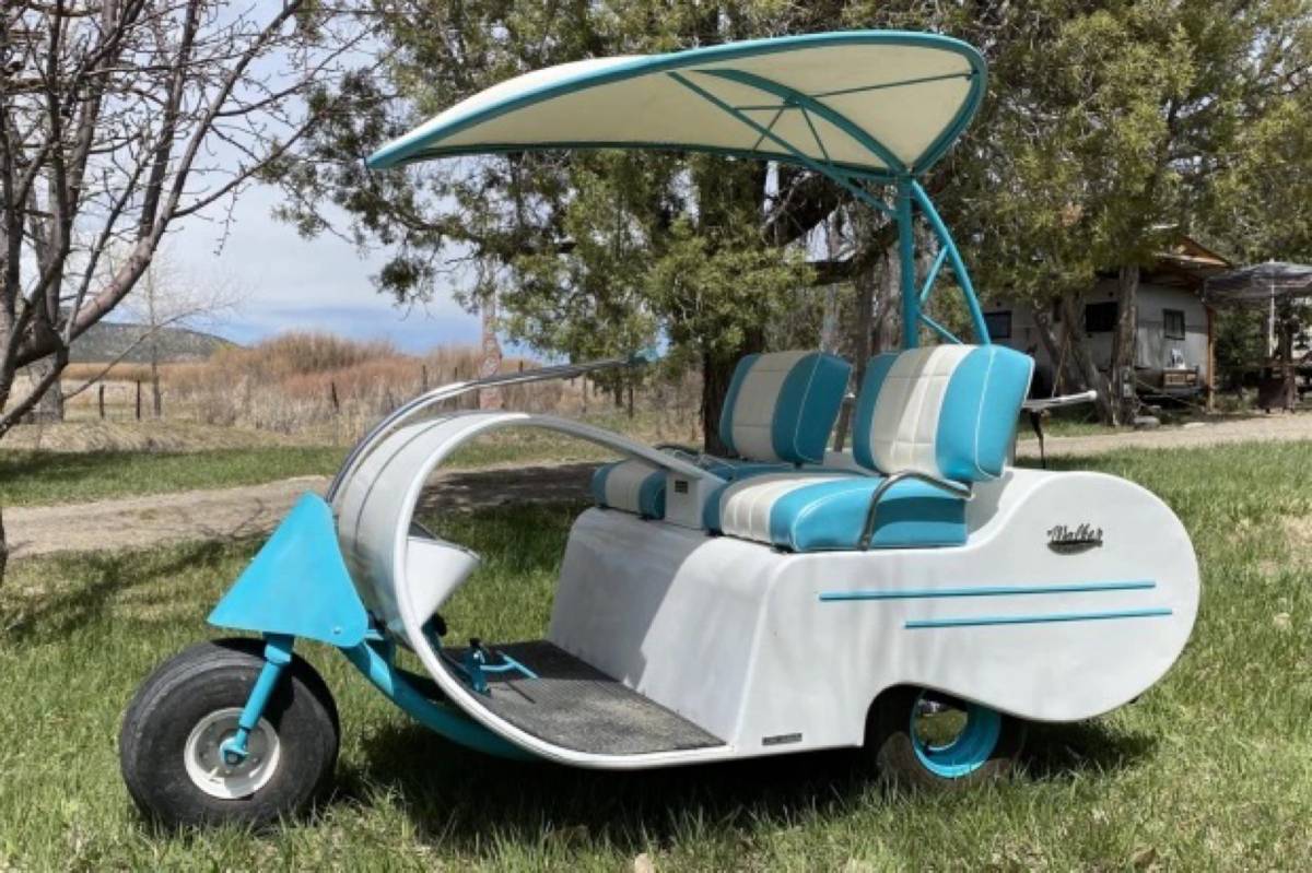 Jato-walker-electric-1965-white-1